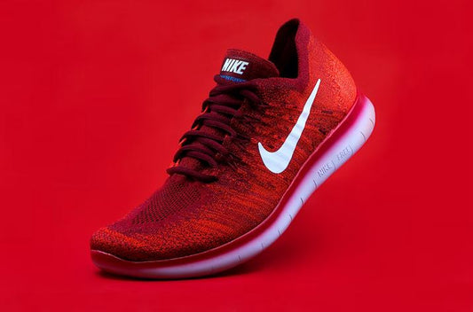 red shoe nike